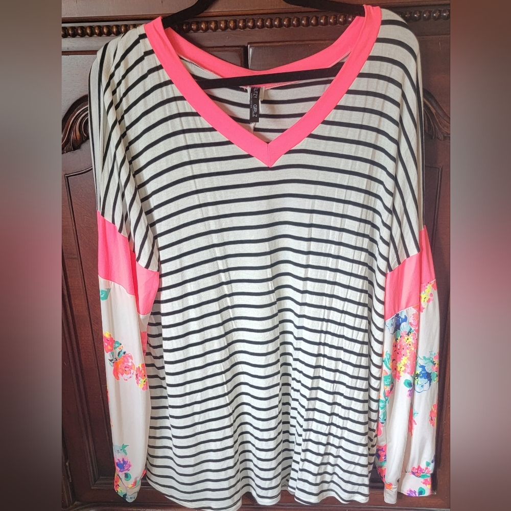 GlitzyGirlz long sleeved striped top